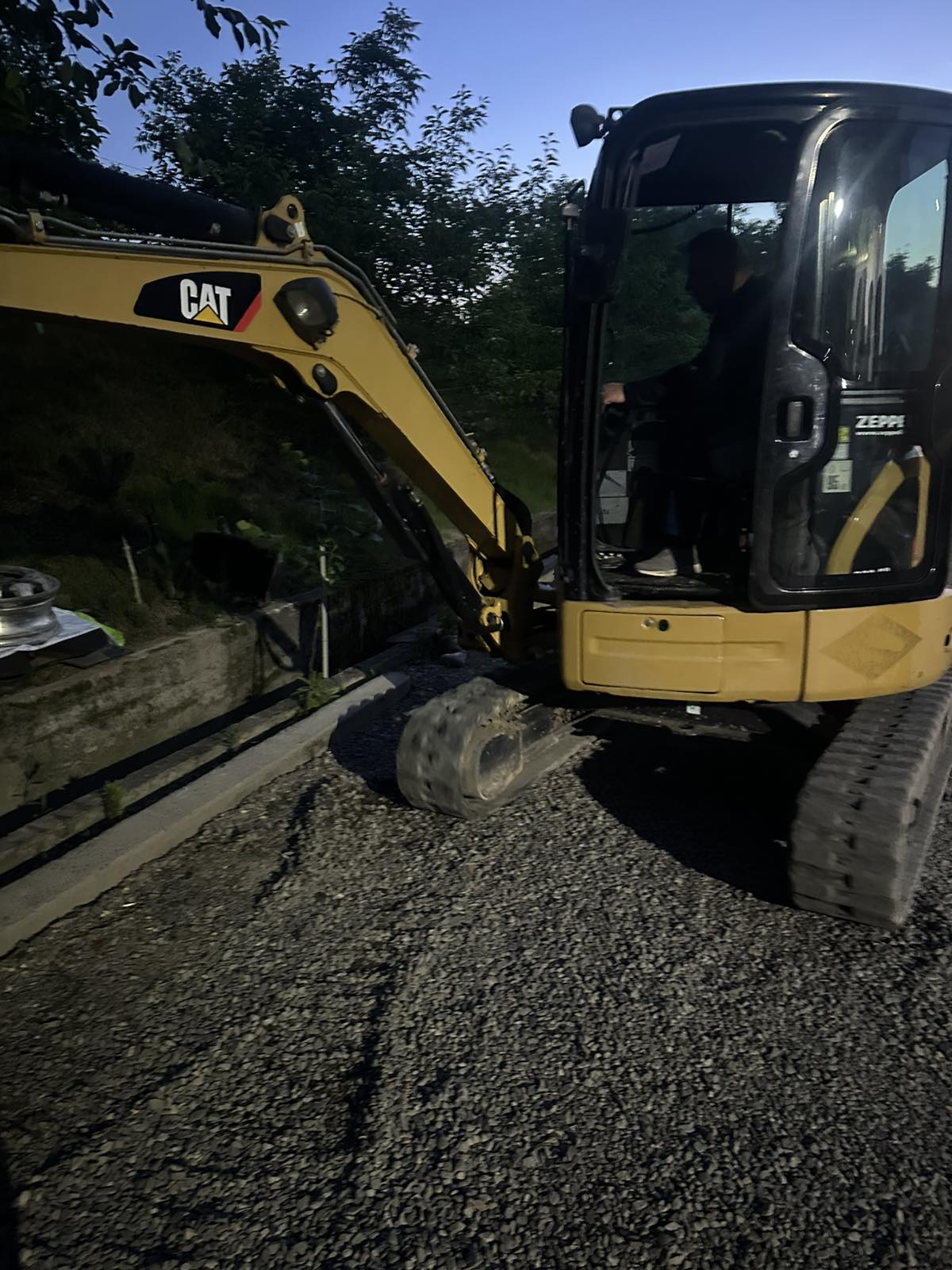 Екскаватор гусеничний CAT(Caterpillar) 303.5D CR