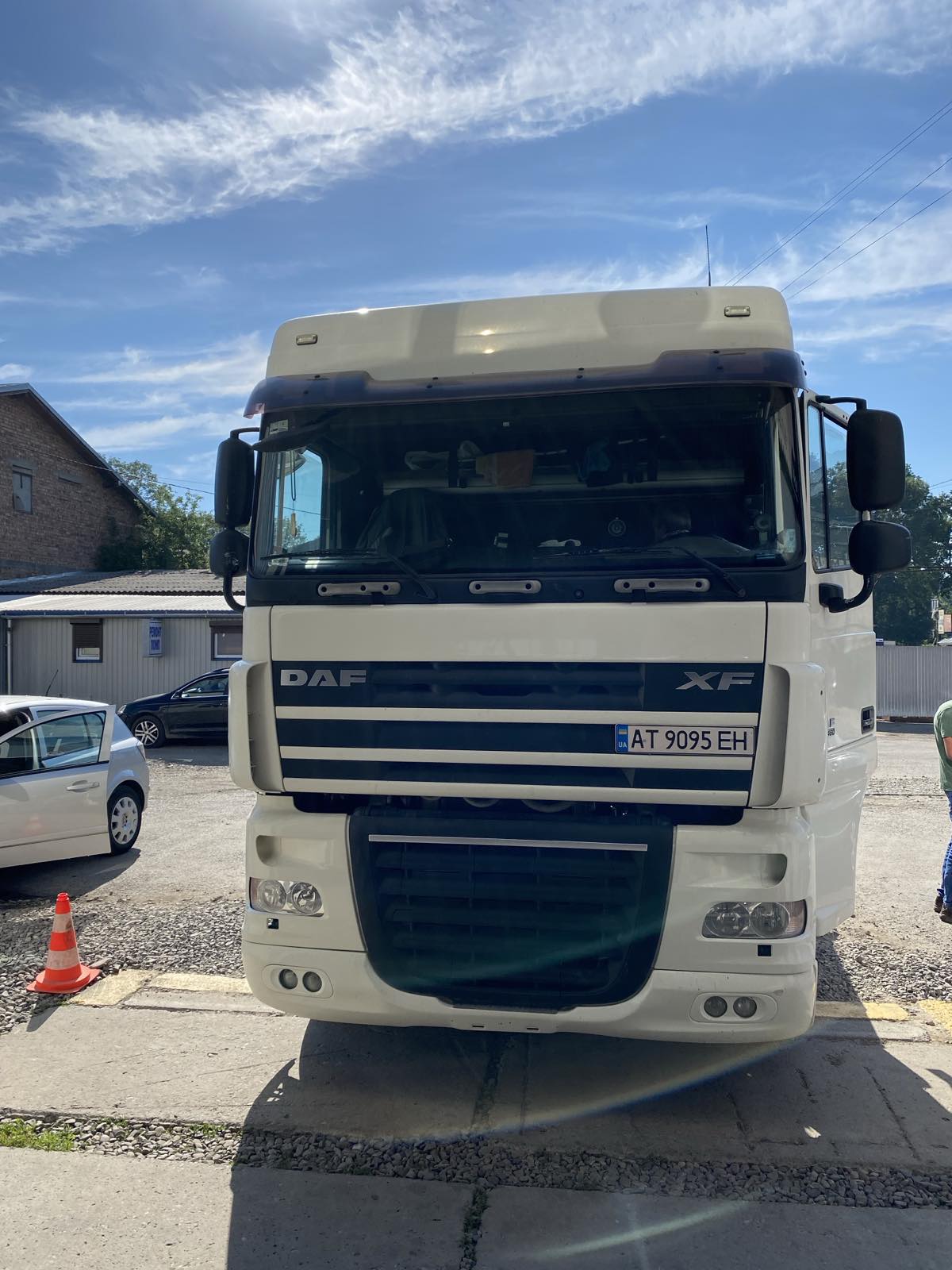 DAF XF 105.460