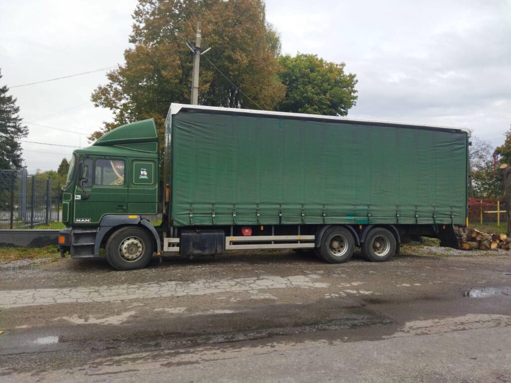 MAN F2000