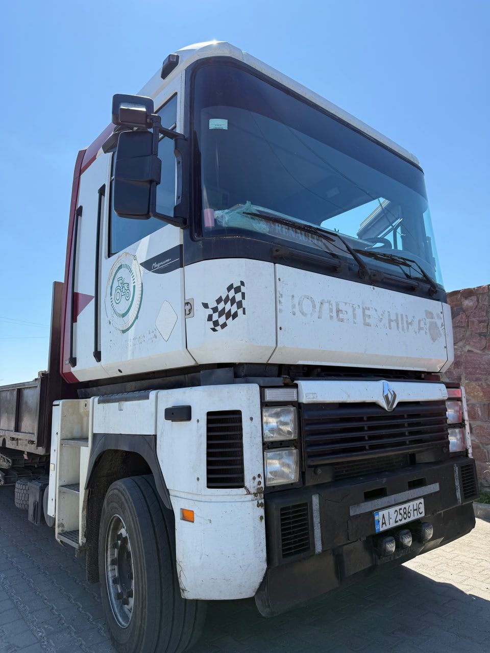 Борт Renault Magnum 390