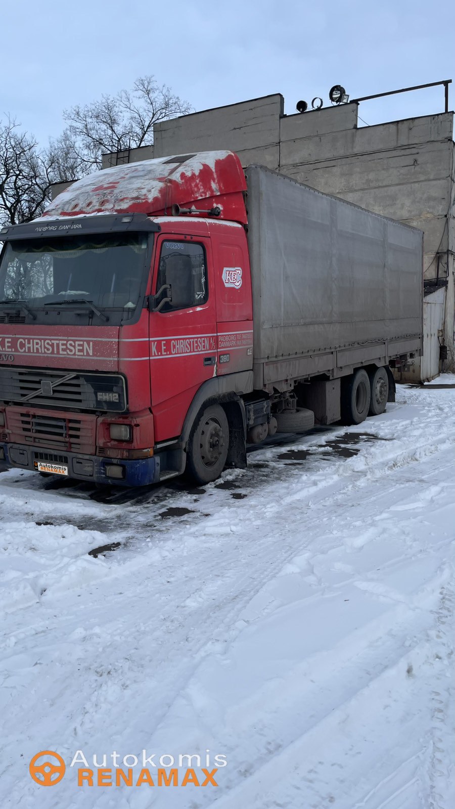 Tented Volvo FH 12.380